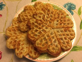 Glutenfreie Herzchen-Waffeln LCHF ketogen glutenfrei